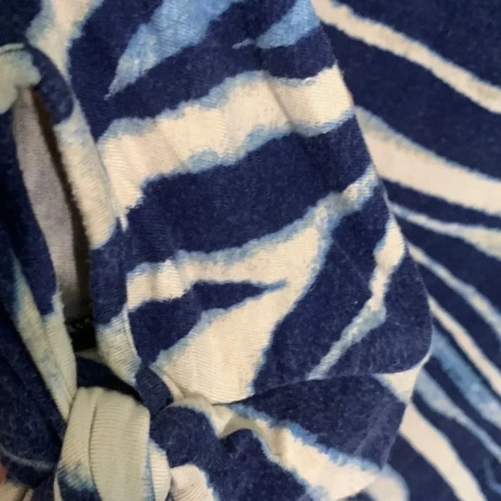 𝅺shirt - Picture 4 of 5